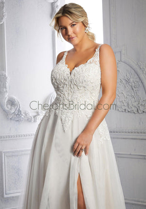 Julietta - 3321 - Chrissy - Cheron's Bridal, Wedding Gown - Morilee Julietta - - Wedding Gowns Dresses Chattanooga Hixson Shops Boutiques Tennessee TN Georgia GA MSRP Lowest Prices Sale Discount